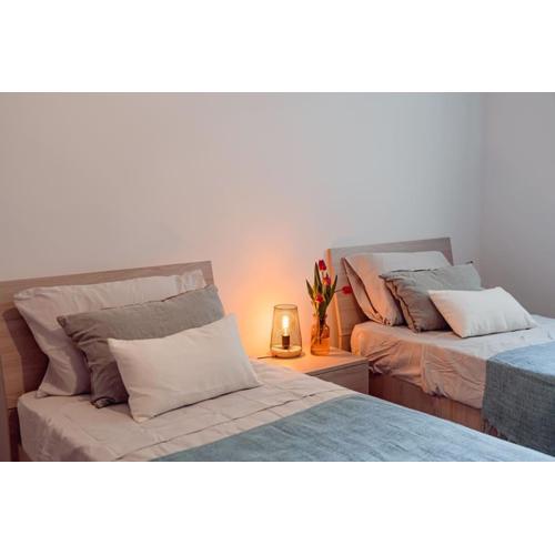 Chic 2-Bed Apartment in Central Il-Gżira