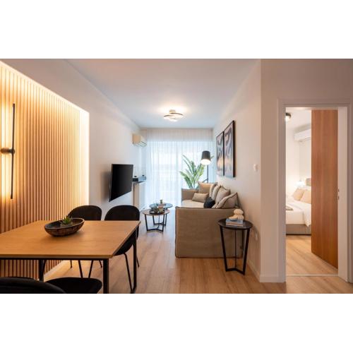 Chic and Lavish Apartment in Athens