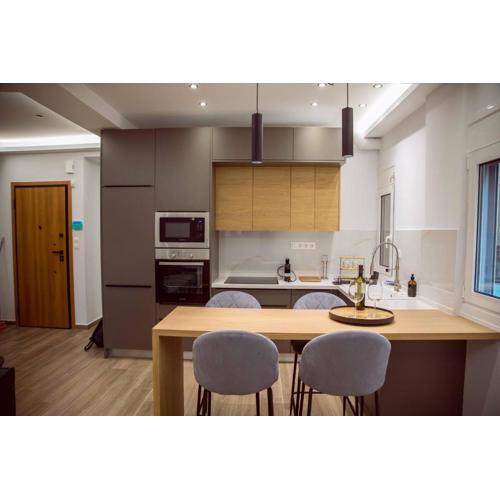 CHIC and MODERN THISSIOs APARTMENT