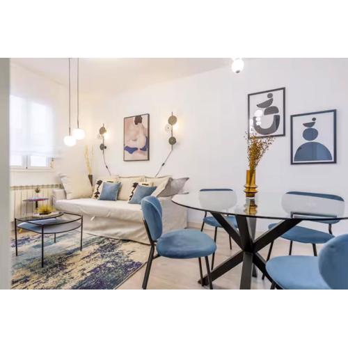 Chic Atocha Loft - Perfect Location and Style