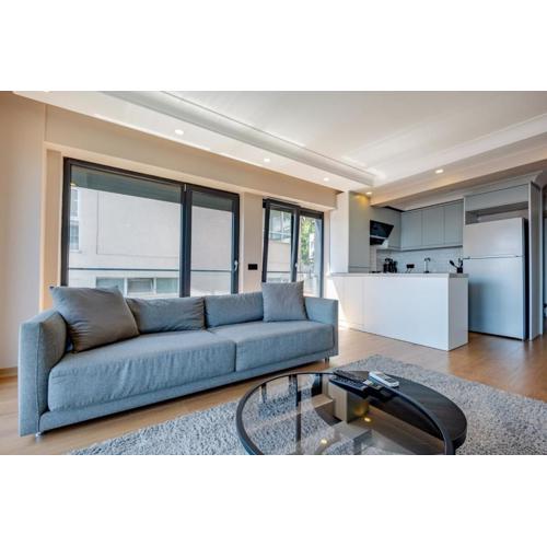 Chic Bosphorus View Apartment