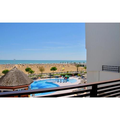 Chic seaview apartment with private terrace