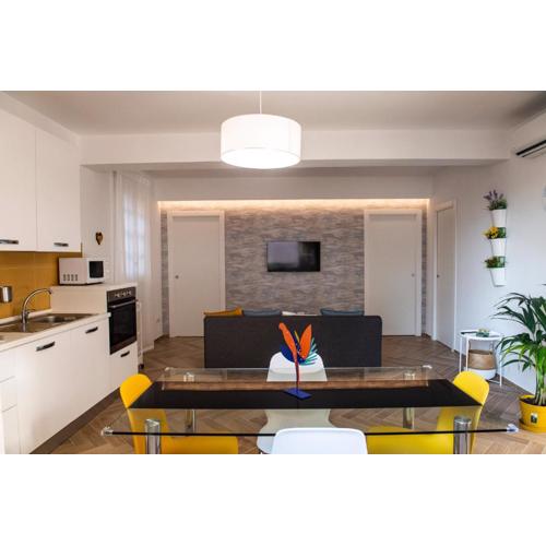 Chiocciola Apartment sul lungomare tremoli, parcheggio gratuito