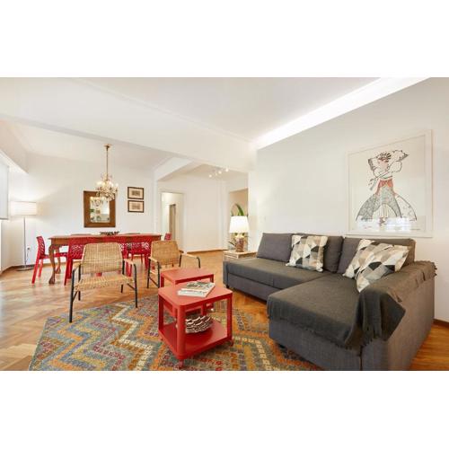 Chloe Boutique Apartments Nikis