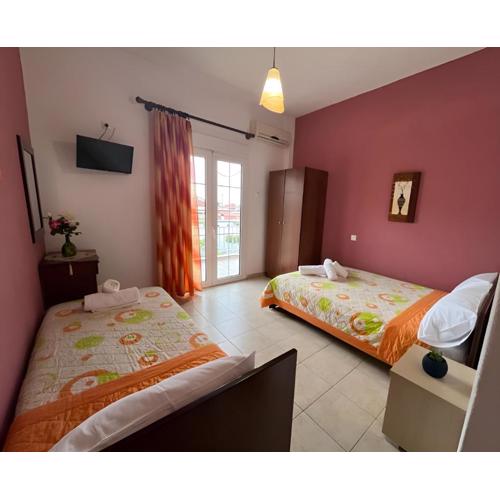 Chrysa Rooms