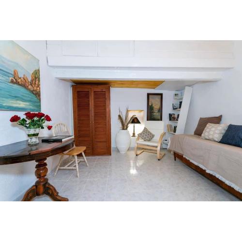 Chrysa s house