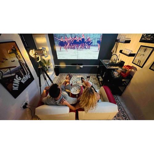Cinema studio apartment in Valletta