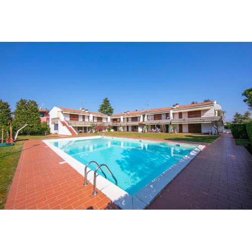 Cinzia Apartment Front Beach - Happy Rentals