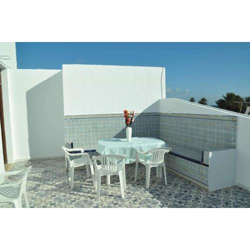 City Apartment sur le port de Mahdia Free Wifi