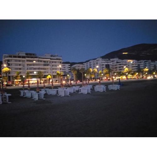 City Beachfront Apartments