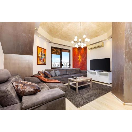 City Castle apartment 3BR in central Plovdiv