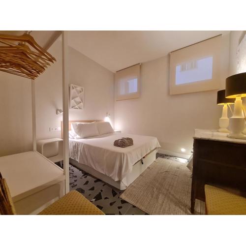 City Center Madrid Apartment with 2 Bedrooms