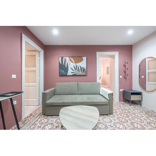 City Center Retreat Modern One Bedroom Apartment