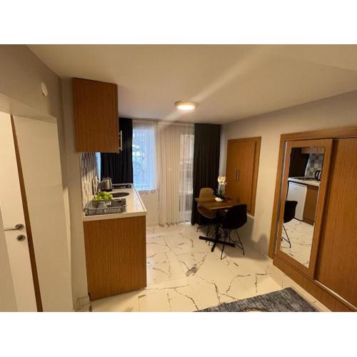 City Center Serenity: Stylish Studios Apartments