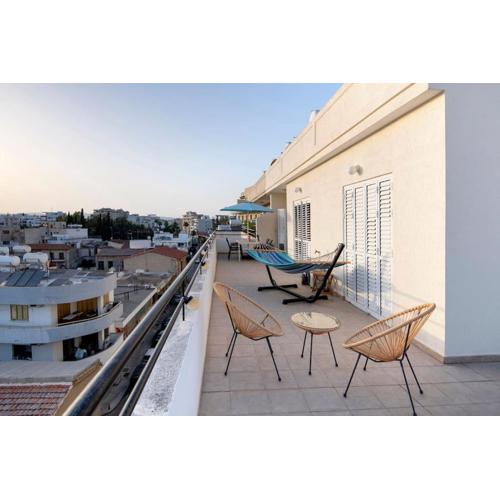 City Center Top Floor Big Balcony 2BR Close to the Beach