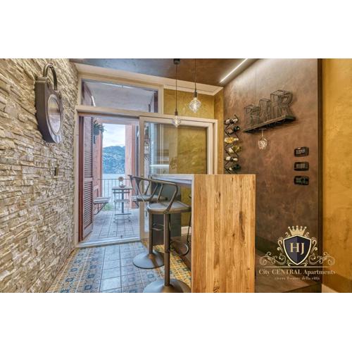 City CENTRAL Apartment Romantic Lakefront Balcony - MALCESINE - Porto Vecchio 11