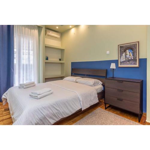 City Haven: 1-BR, Central Athens