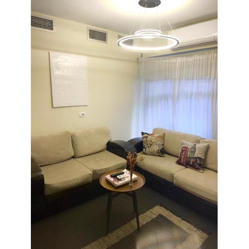 CityNest Apartments, 3-minute walk from the Skanderbeg Square