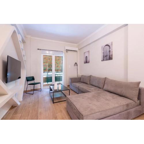 Classy 2-Bedroom Urban Apartment