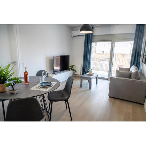 Classy and stylish flat near Pagrati region (D2)