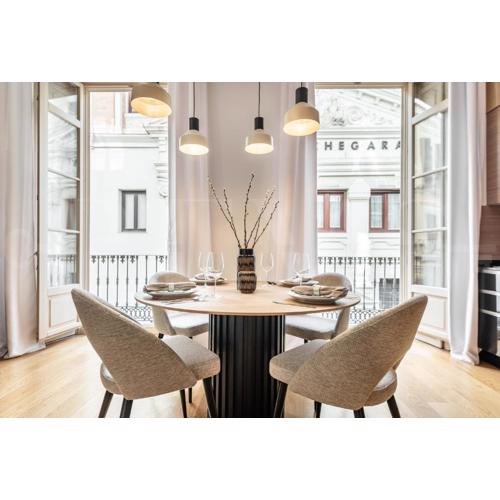 Classy apartment in the heart of Malaga by REMS