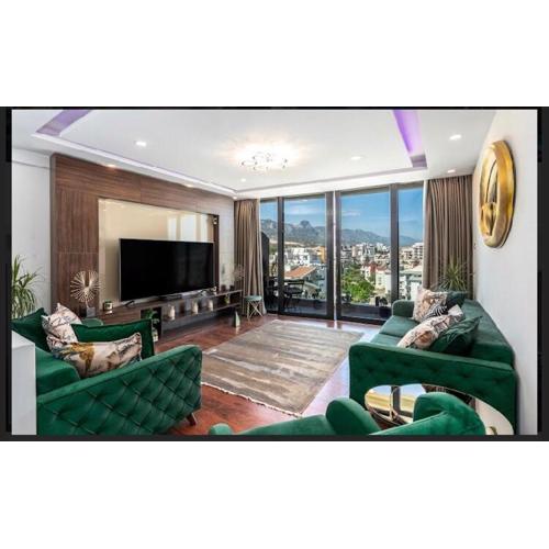 Classy Escape Girne Central,High Speed WiFi Sea Views