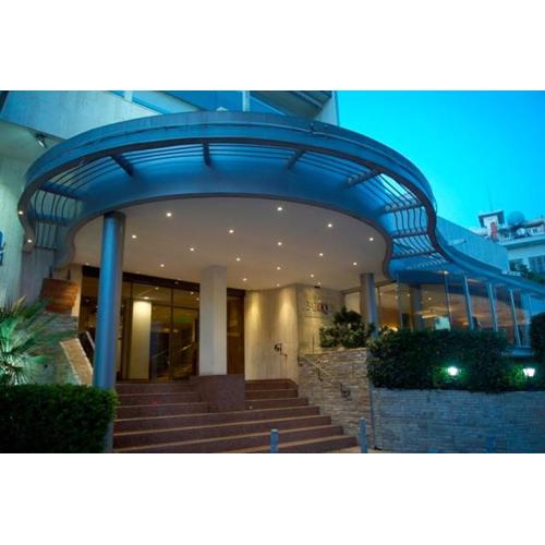 Cleopatra Hotel