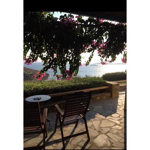 Cleopatra Villa
