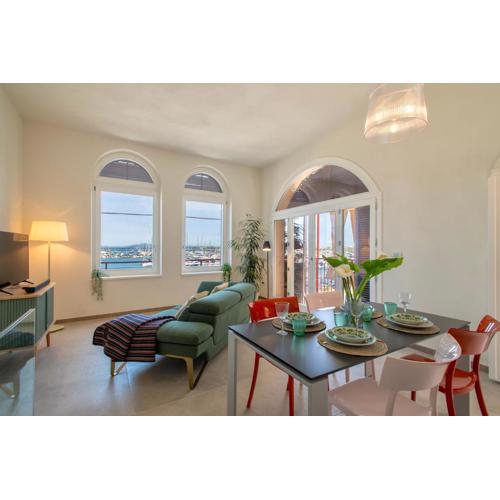 ClickSardinia Alghero Spectacular waterfront Neptune apartment with sea-facing terraces and garden