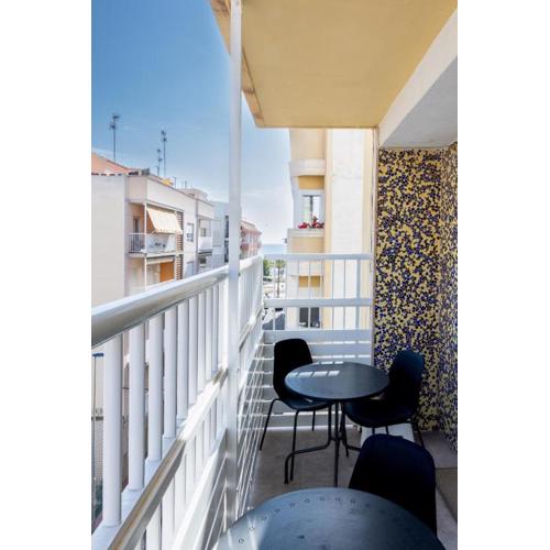 Close to Beach Family Apartment