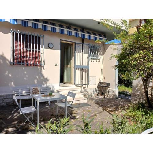 CN009 - Cesenatico, nuovo bilocale con giardino e posto auto