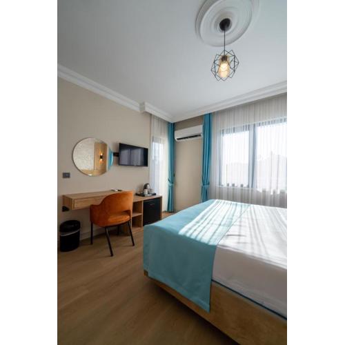 Coastline Orange Hotel