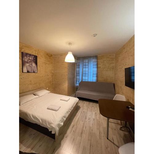 Colonel apartment 936