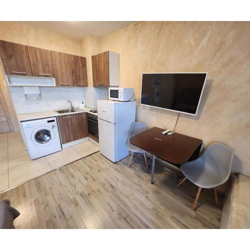 Colonel apartment 944