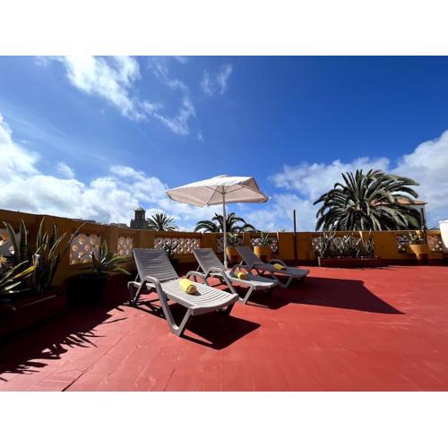 Colonial Villa in Las Palmas