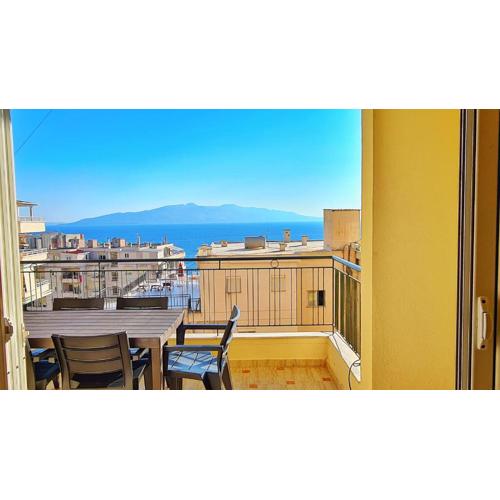 Colorful sea view apartment