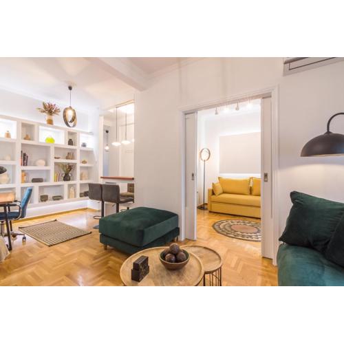 Colourful & Modern Apartment