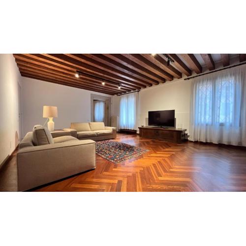 Comedia by Suites alla Maddalena