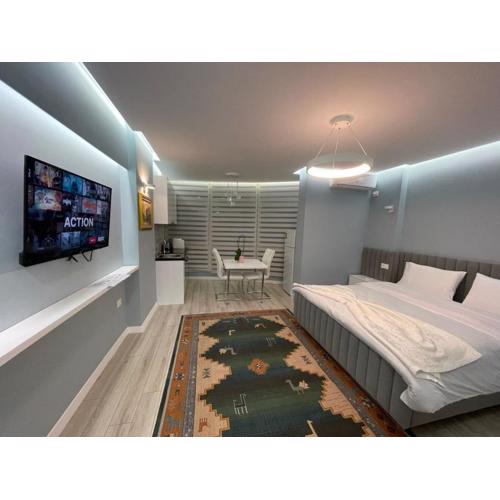 Comfort Apartment In City Center