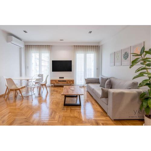 Comfort Oasis: Work-Friendly Space w/Fiber Net