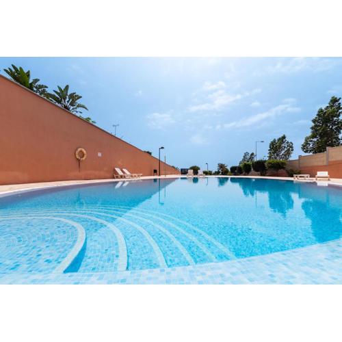 Comfortable 4-Bedroom Villa with Private Gardens