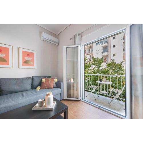 Comfortable Apartment In Athens