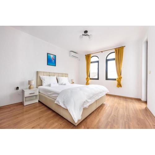 Comfortable apartment with amazing view