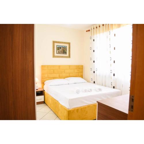 Comfortable Golem Beach Apartment