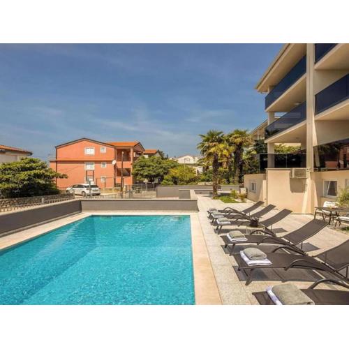 Comfortable home with swimming pool
