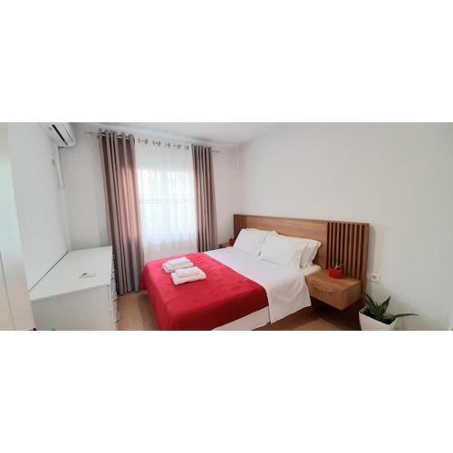 Comfy apartment- Sunny balcony