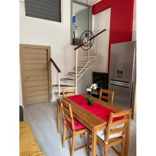 Comfy apartment with low ceiling attic