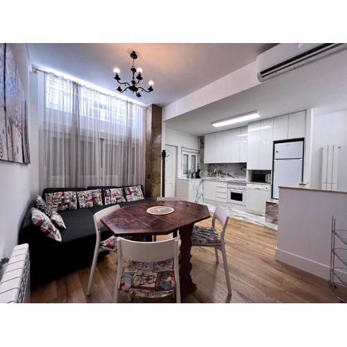 Comfy apt for 9 in Las Ventas