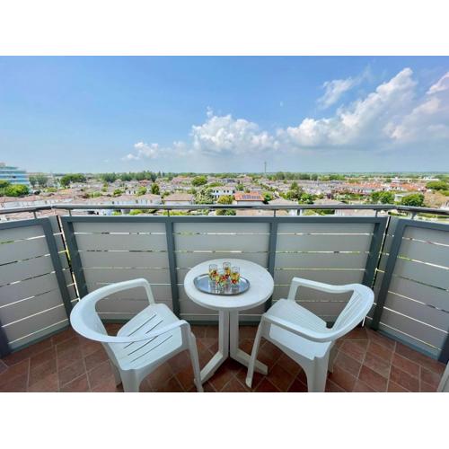Comfy flat with balcony and shared pool - Beahost