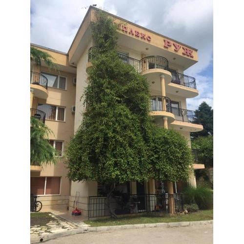 Complex Ruzh Apartments